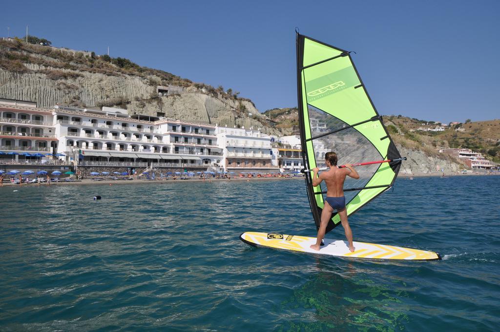 Hotel Vittorio Beach Resort Барано-д'Иския Экстерьер фото